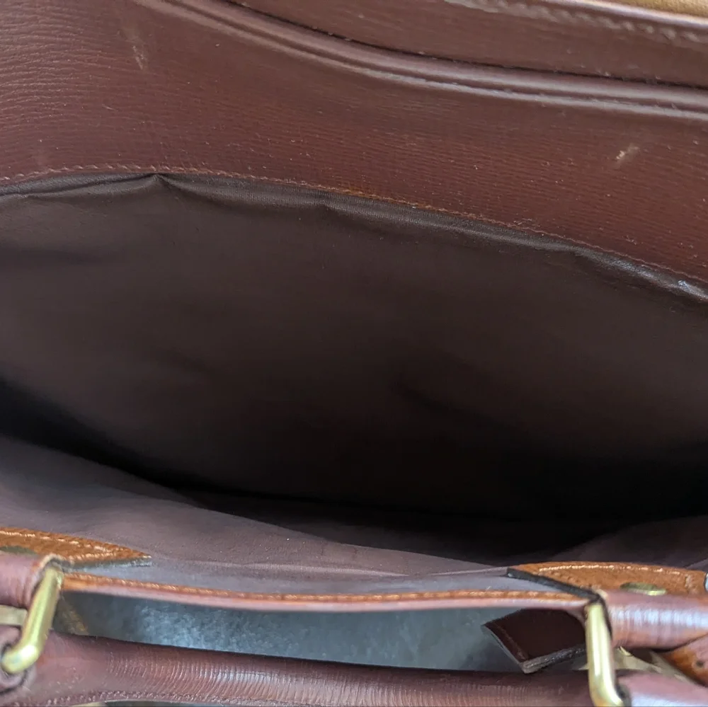 Burberrys Leather Business Bag EUC